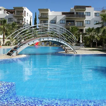 Apartment Danaos Pool View