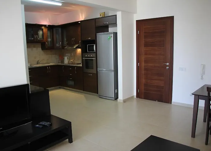 Danaos Pool View パ フォス